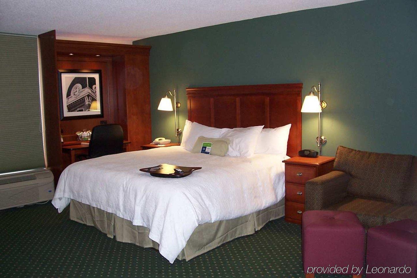 Hotel Hampton